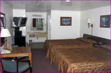 Enjoy a relaxing stay at Budget Host Inn near Rangely, CO